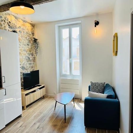 Superbe Appartement Au Coeur Du Mourillon Refais A Neuf Proche Des Plage Toulon Bagian luar foto