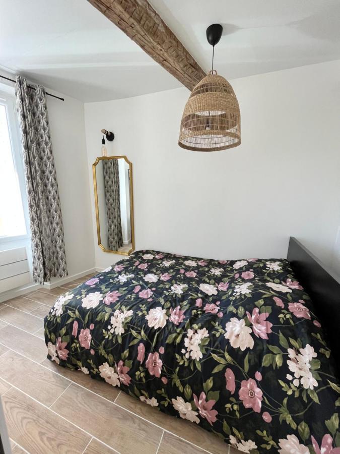 Superbe Appartement Au Coeur Du Mourillon Refais A Neuf Proche Des Plage Toulon Bagian luar foto